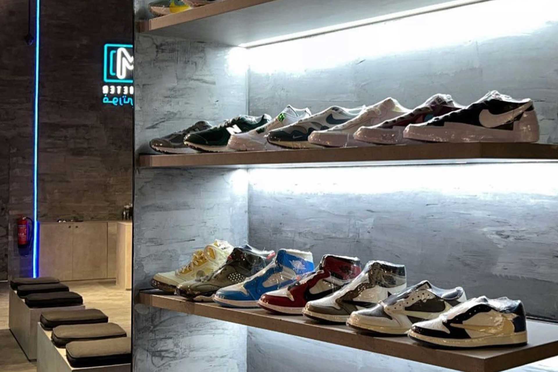 Interior of 40 Square Meter Qatar Vendome Mall - Image 3