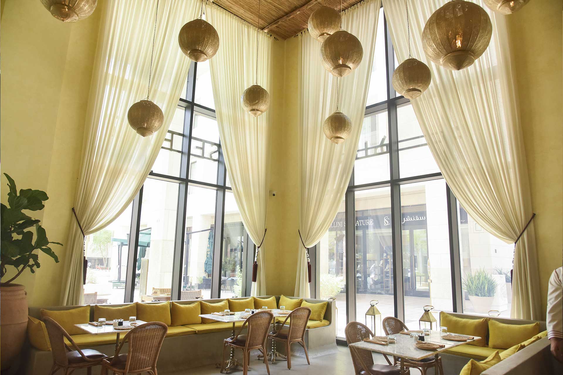 Interior of ASelham in Qatar - Image 5
