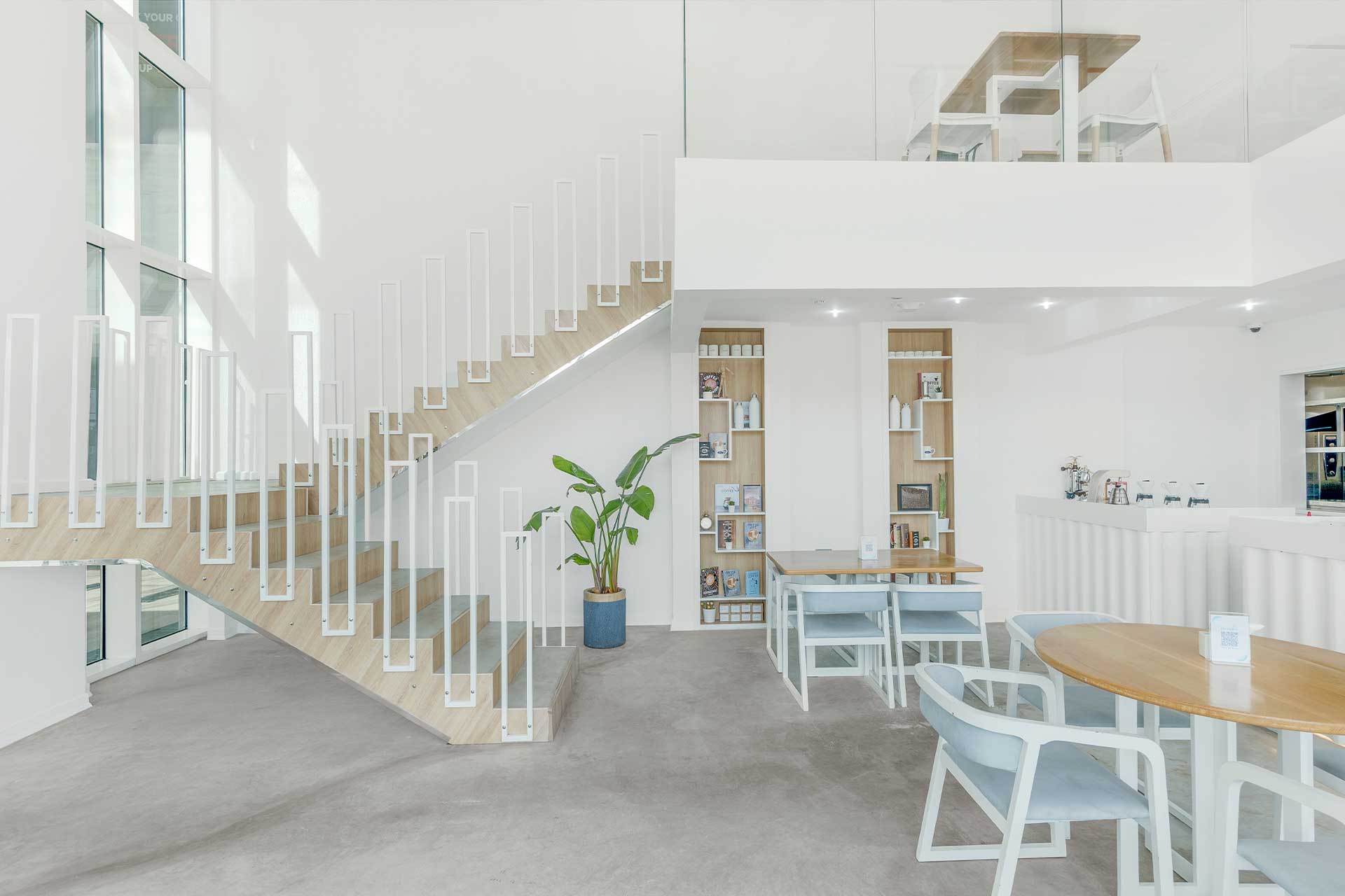 Interior of December cafe Qatar - Image 5