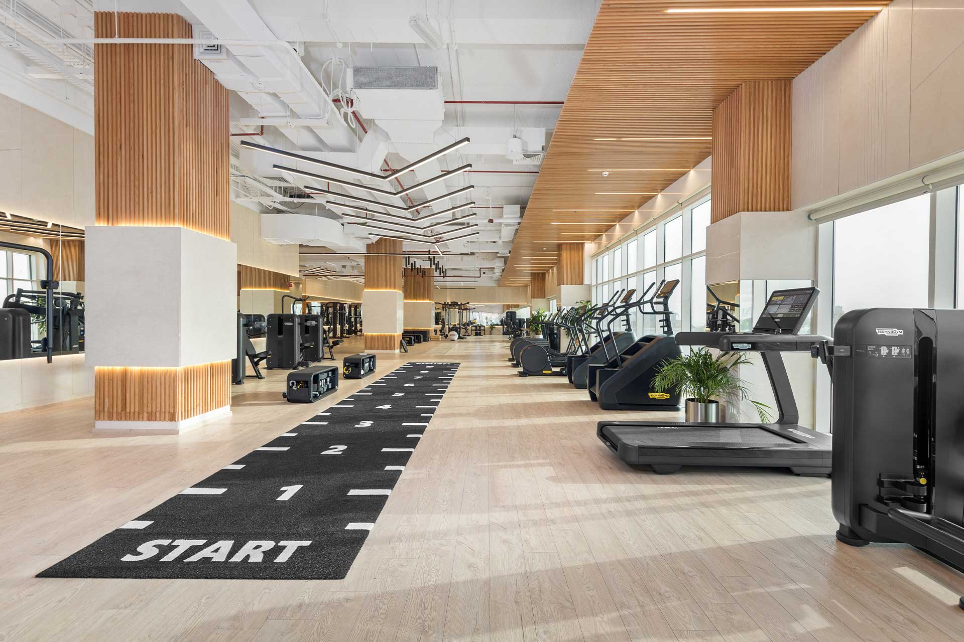 Edge Gym Fitness Qatar project of kutsch fitout 4