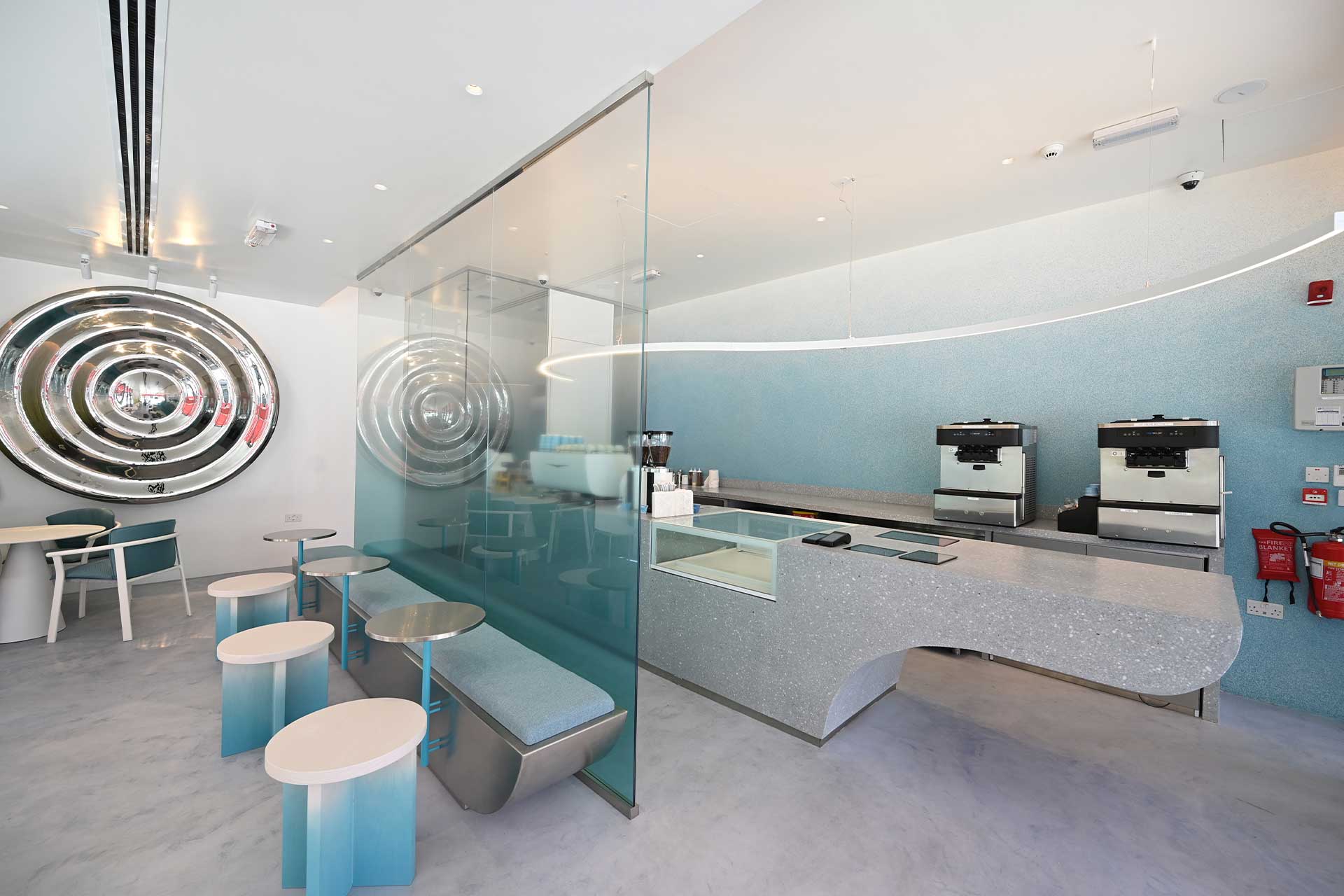 Interior of Float Café West Walk - Image 5