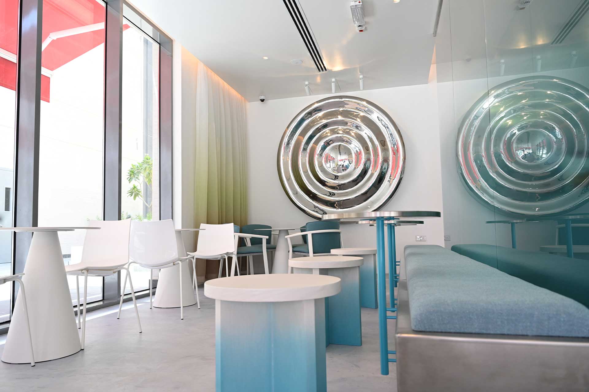 Interior of Float Café West Walk - Image 4